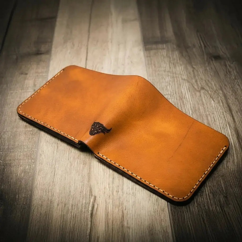 Badge Bifold Wallet Bull Sheath Leather