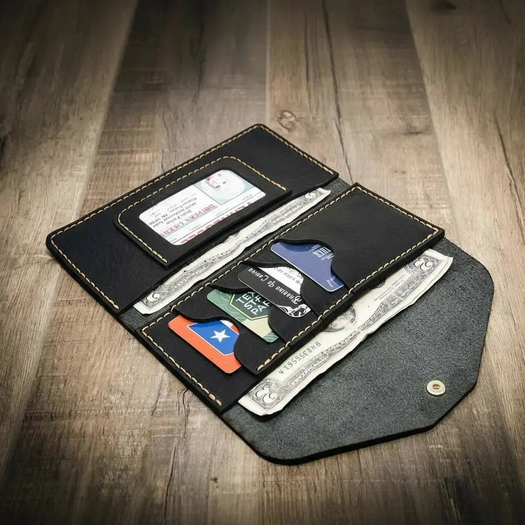 Sugar Land Clutch Wallet Bull Sheath Leather