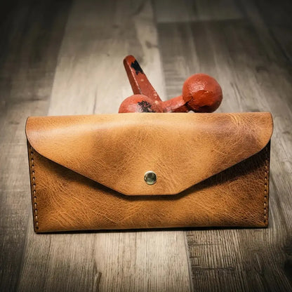 Sugar Land Clutch Wallet Bull Sheath Leather