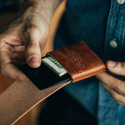 The Thin Finn – Brown Lost Dutchman Leather