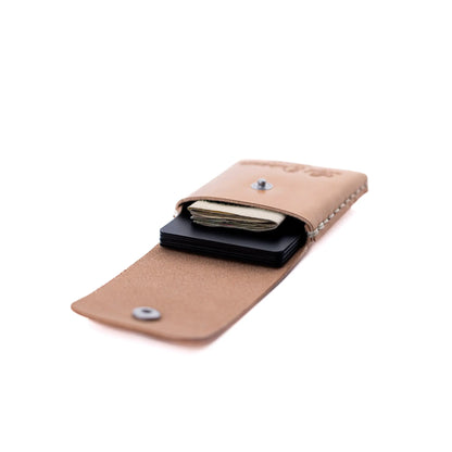 The Snap Finn – Russet Lost Dutchman Leather