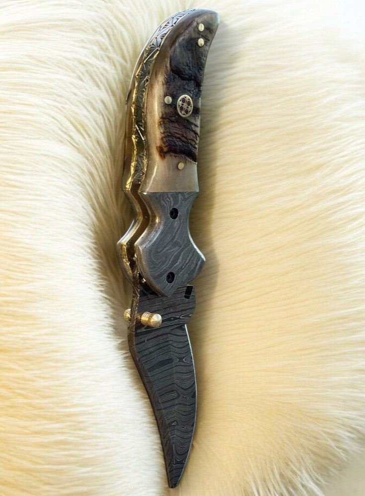 Custom Handmade Damascus Pocket Knife – Sheep Horn Handle Damascus Knife Store