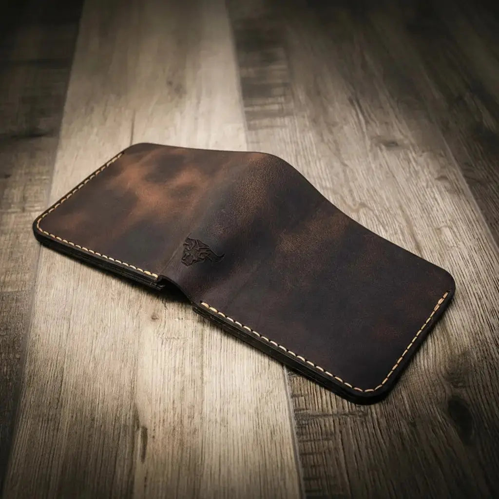 Badge Bifold Wallet Bull Sheath Leather