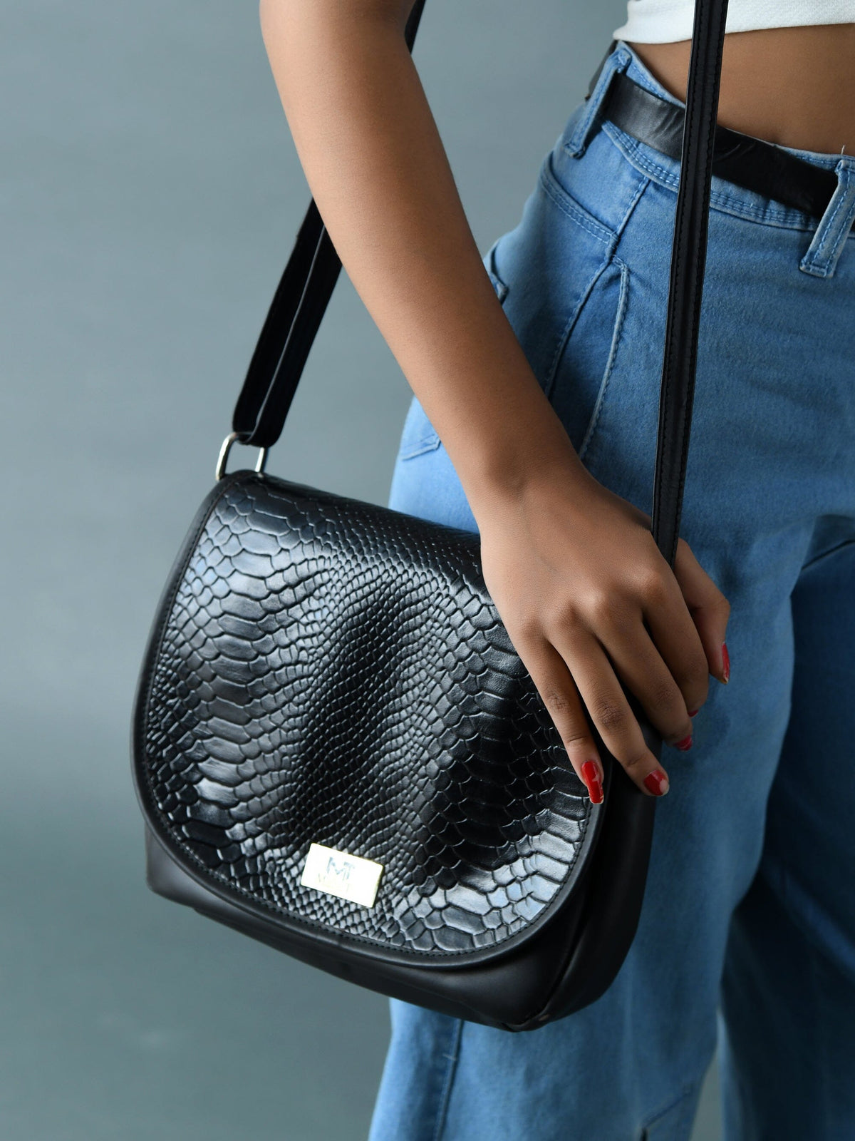 The Croco Satchel- Black Classy Leather Bags