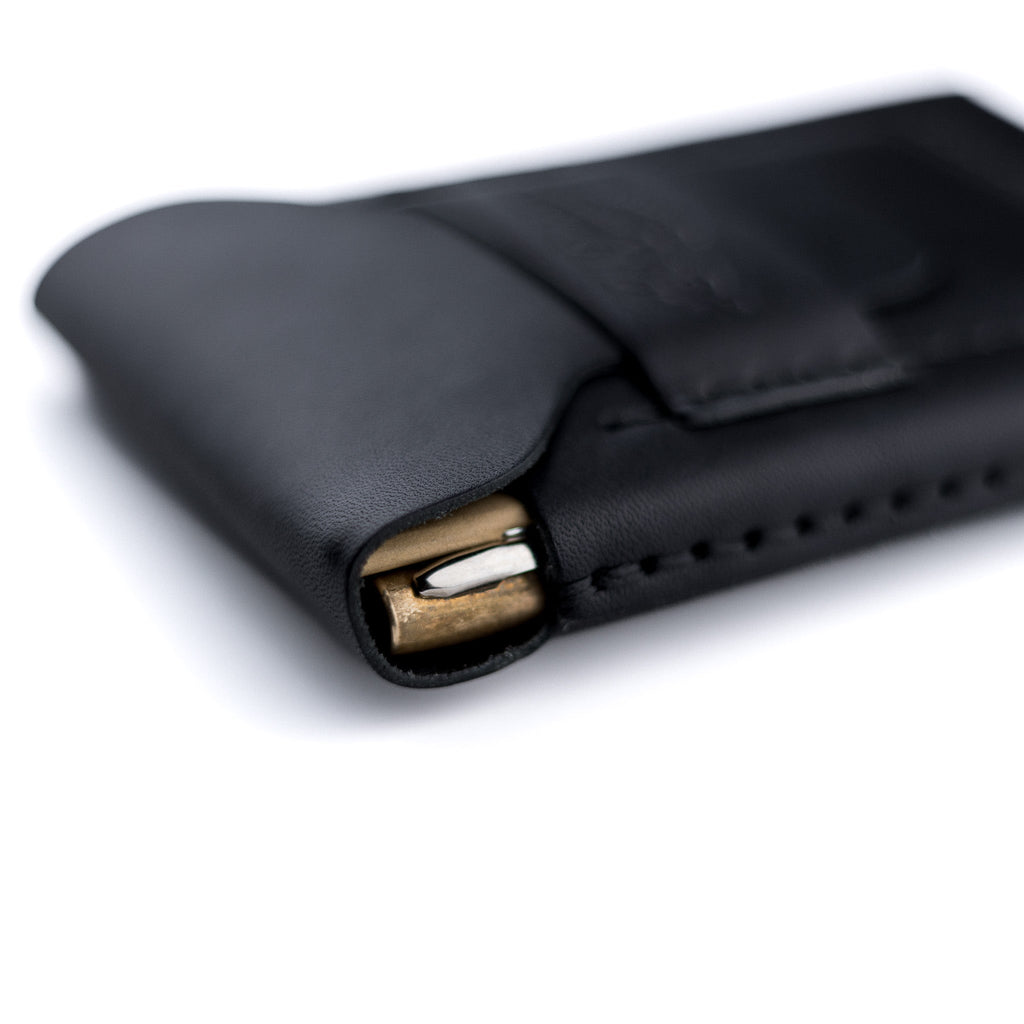 The Huckleberry (tall) – Black Lost Dutchman Leather