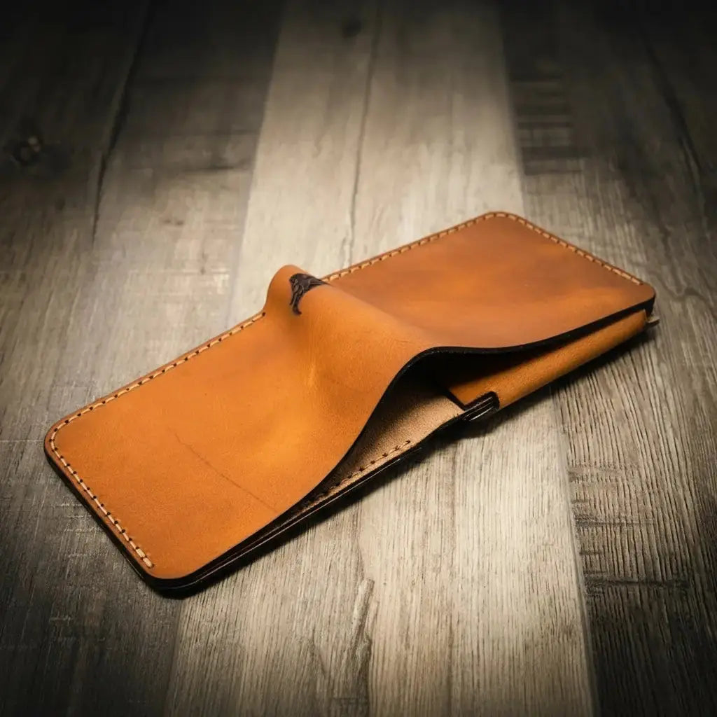 Badge Bifold Wallet Bull Sheath Leather