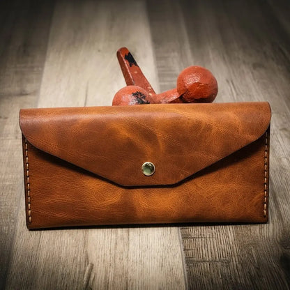 Sugar Land Clutch Wallet Bull Sheath Leather