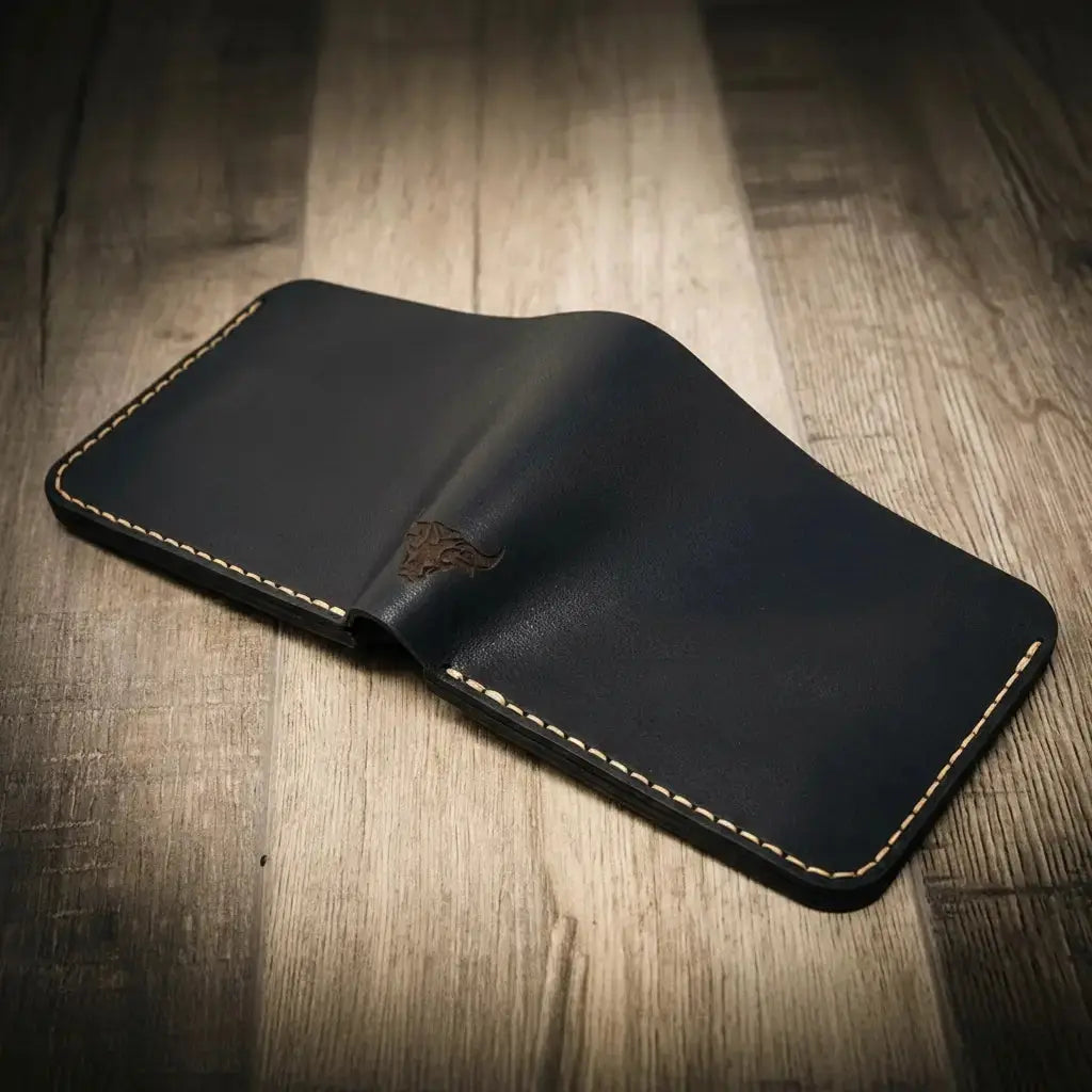 Badge Bifold Wallet Bull Sheath Leather
