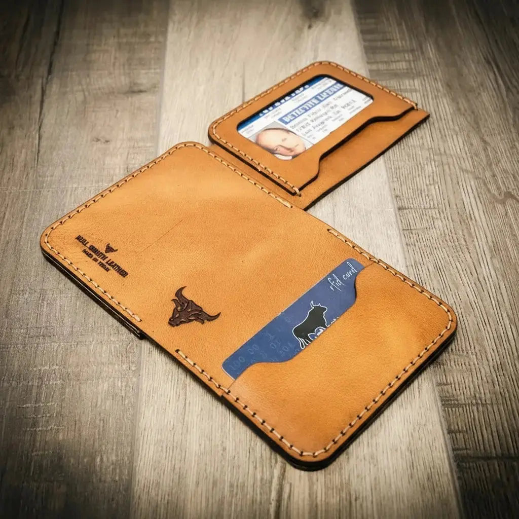 Minimalist Badge Wallet Bull Sheath Leather