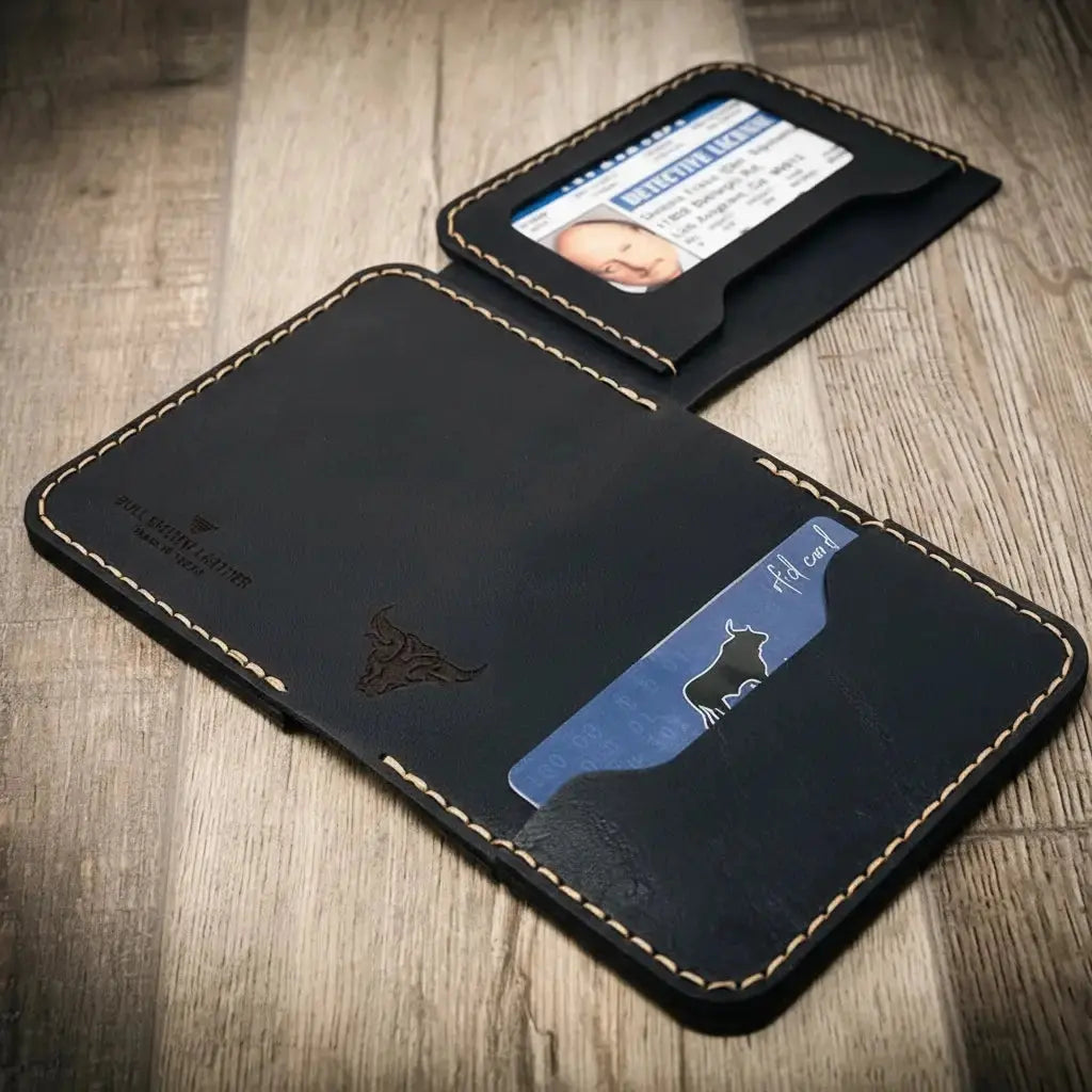 Minimalist Badge Wallet Bull Sheath Leather