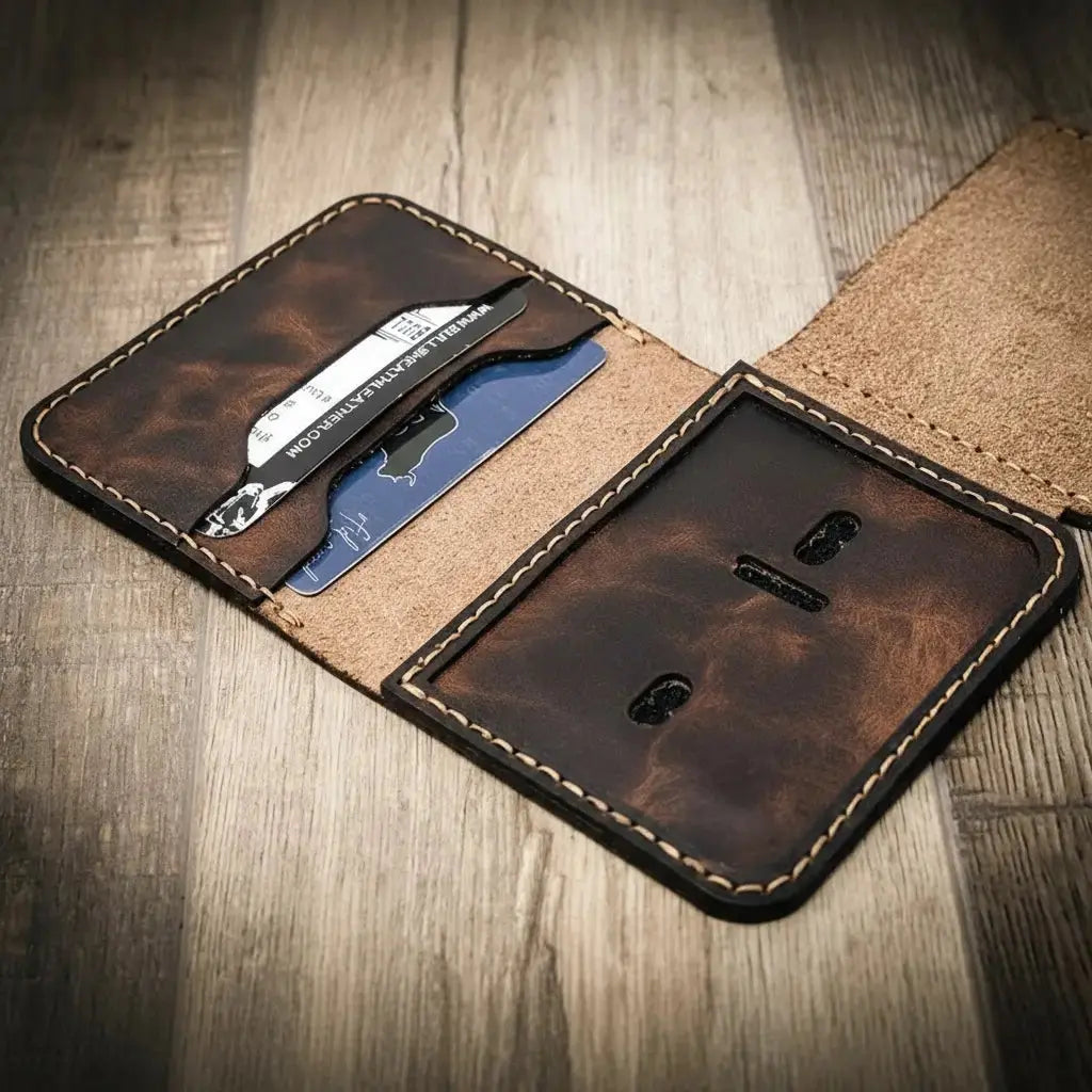 Minimalist Badge Wallet Bull Sheath Leather