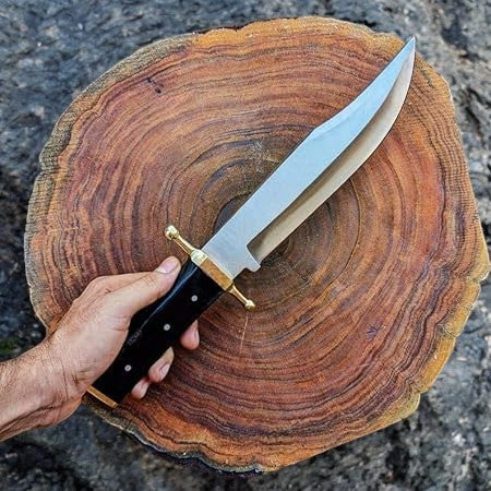 Handmade Bowie Knife – D2 Steel Blade & Buffalo Horn Handle Damascus Knife Store