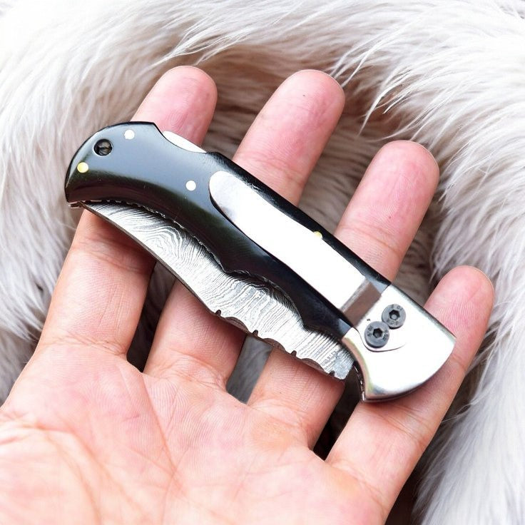 Handmade Damascus Pocket Clip Knife – Buffalo Horn Handle Damascus Knife Store