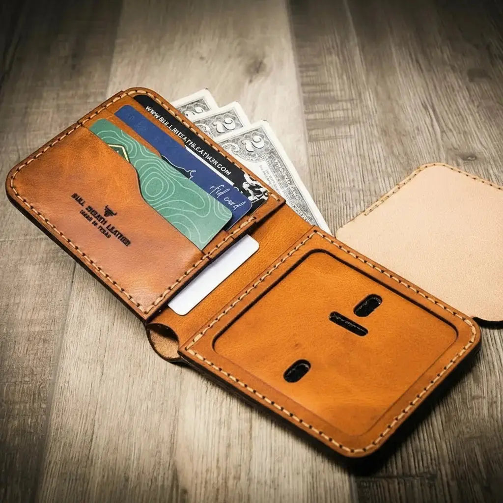 Badge Bifold Wallet Bull Sheath Leather