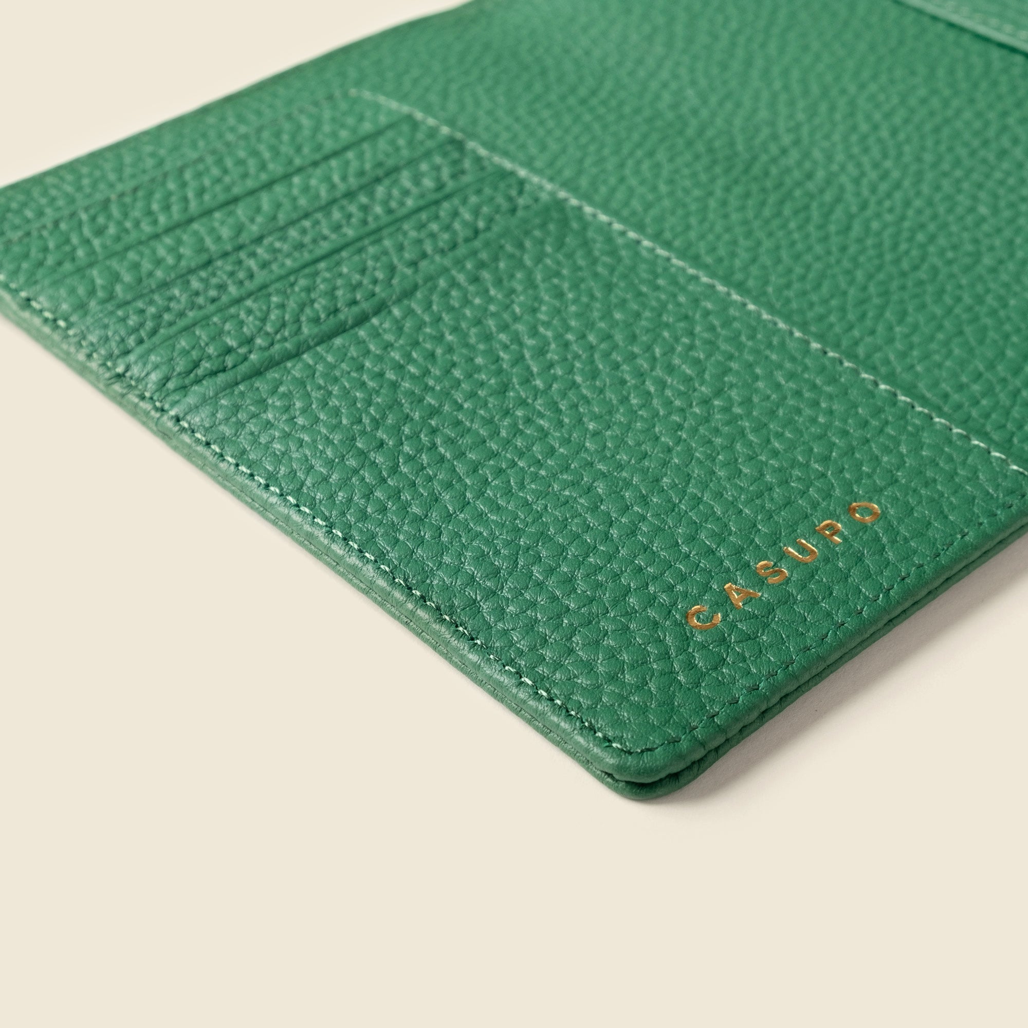 Leather Passport Wallet with RFID - Green CASUPO