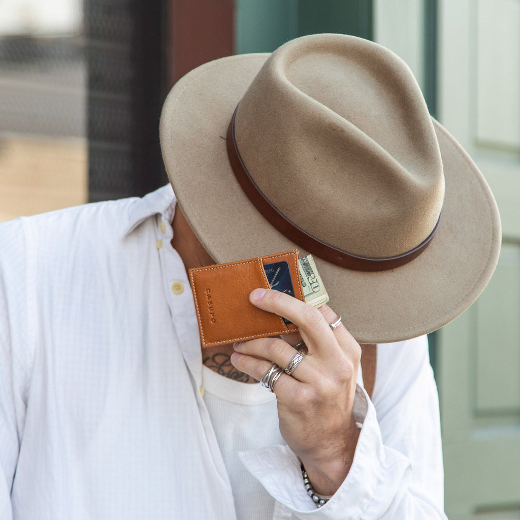 Minimalist Wallet with RFID protection - Natural CASUPO