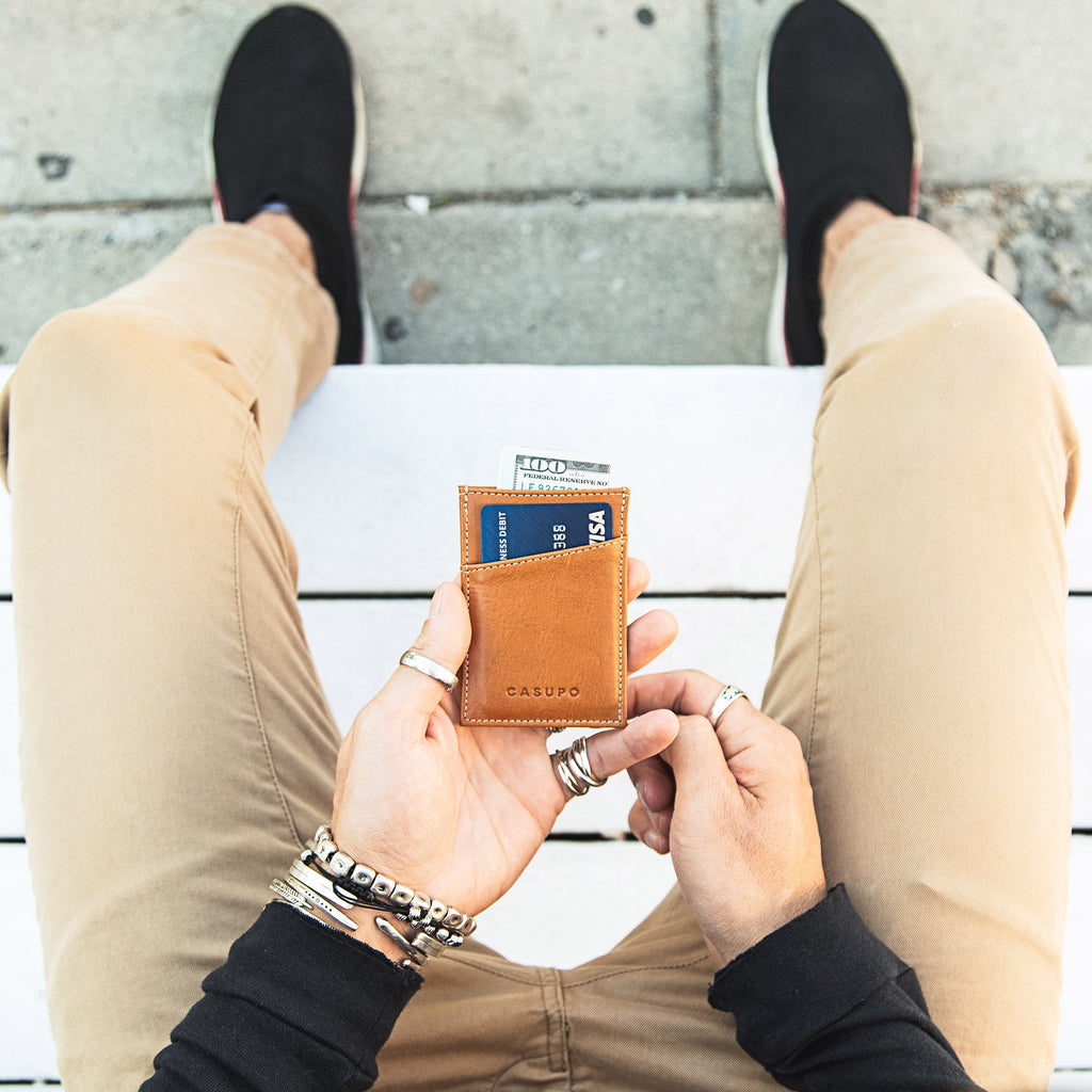 Minimalist Wallet with RFID protection - Natural CASUPO