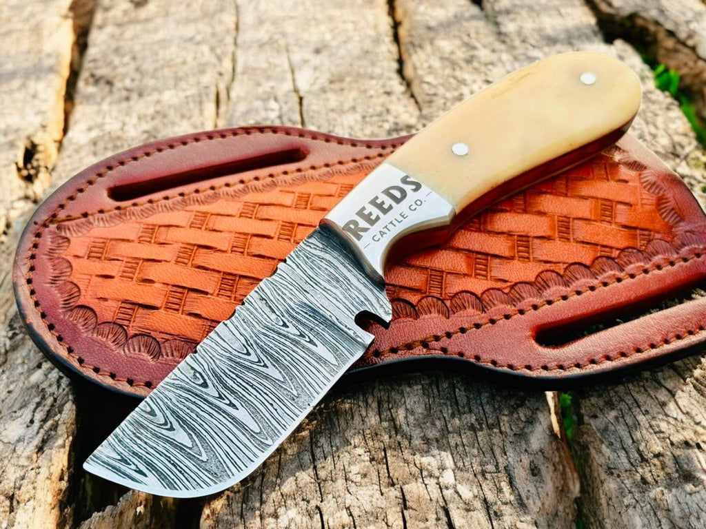 Fixed Blade Skinning Knife – 3" Damascus Blade with Deer Bone Handle Damascus Knife Store