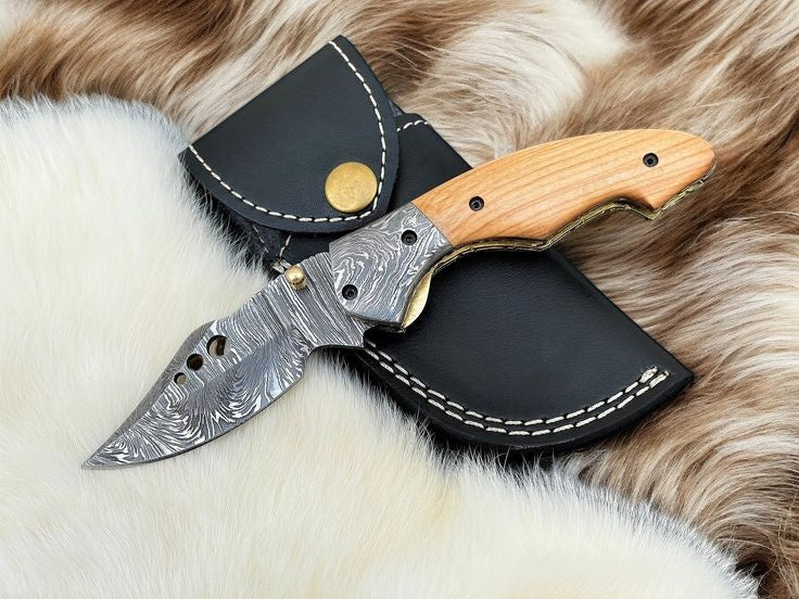 Handmade Damascus Folding Knife | Olivewood Handle Damascus Knife Store