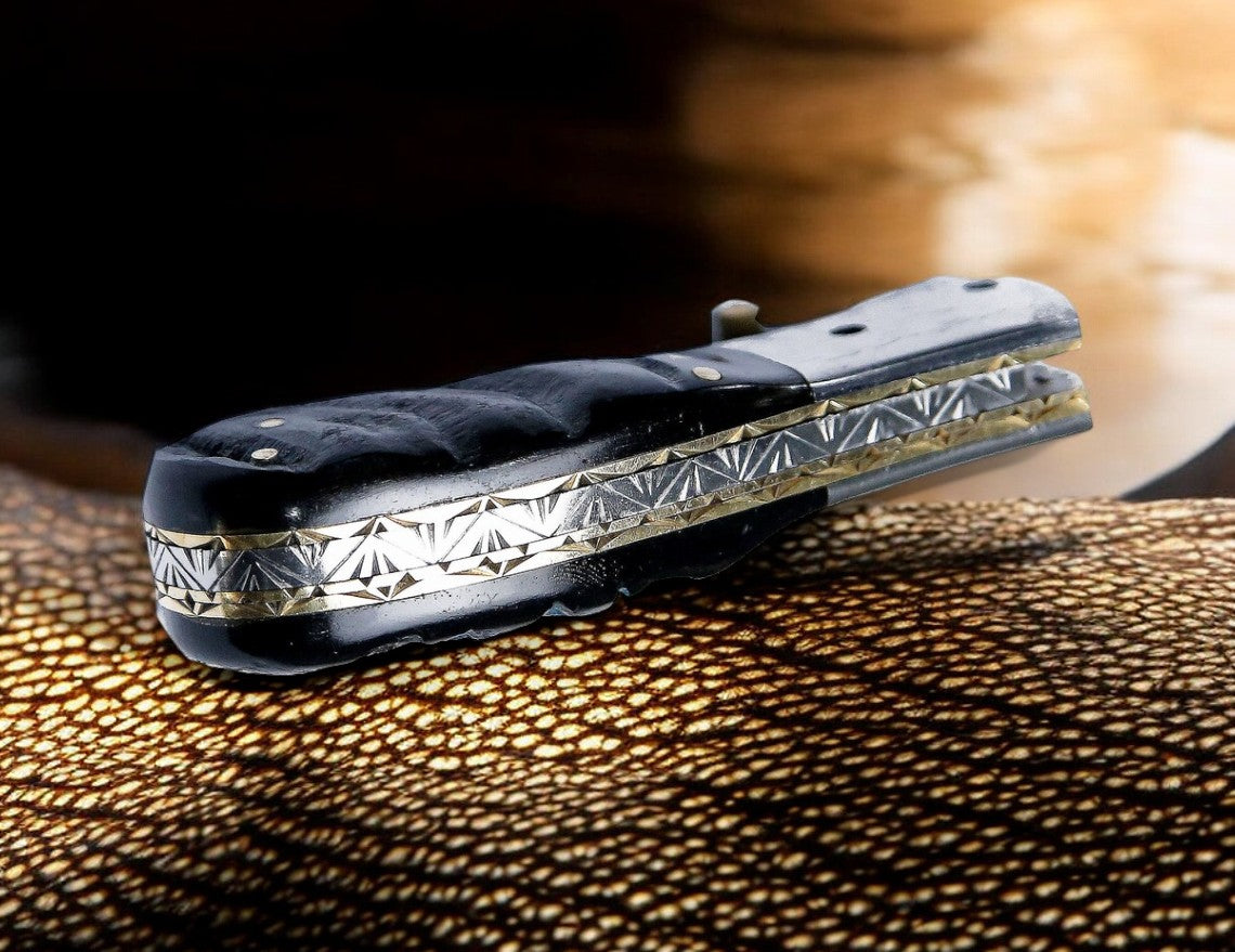 Handmade Damascus Pocket Knife – Sheep Horn Handle Damascus Knife Store
