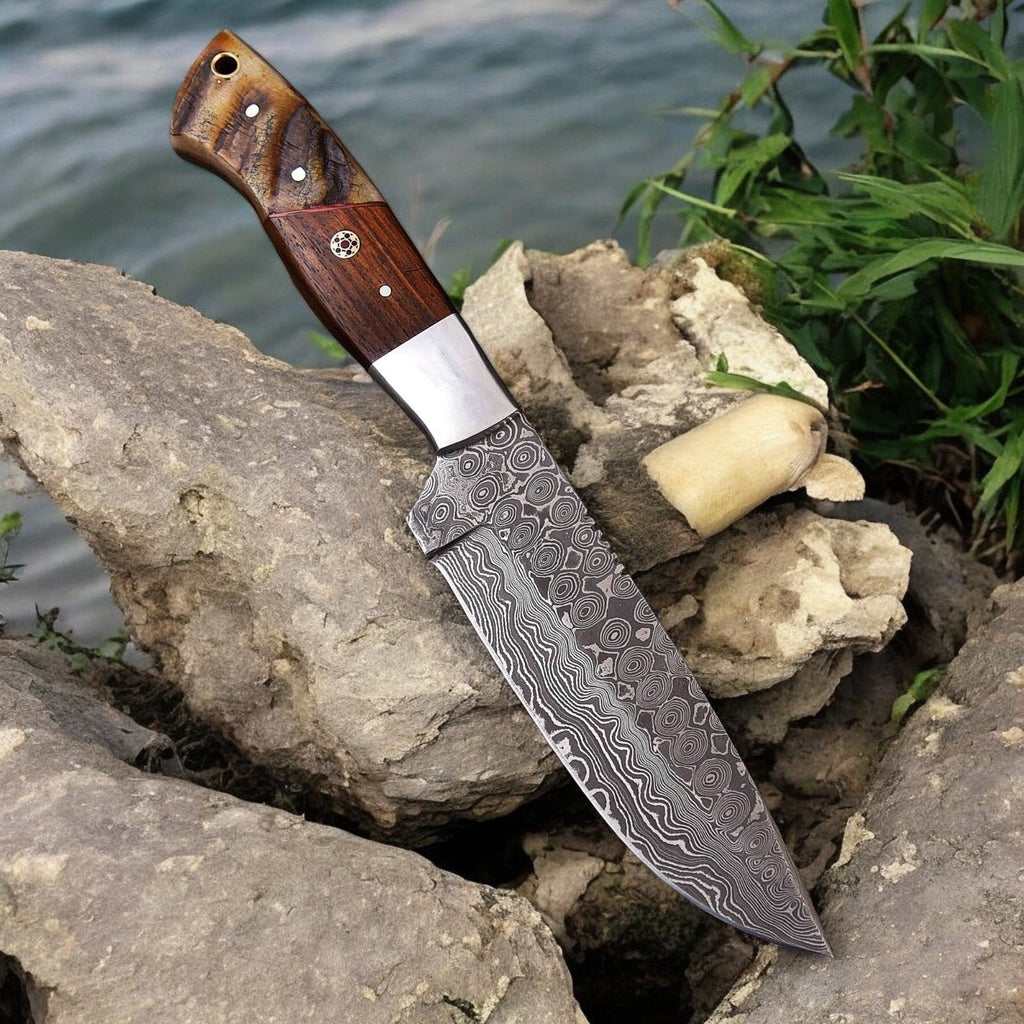 Handmade Damascus Hunting Knife | Sheep Horn & Rosewood Damascus Knife Store