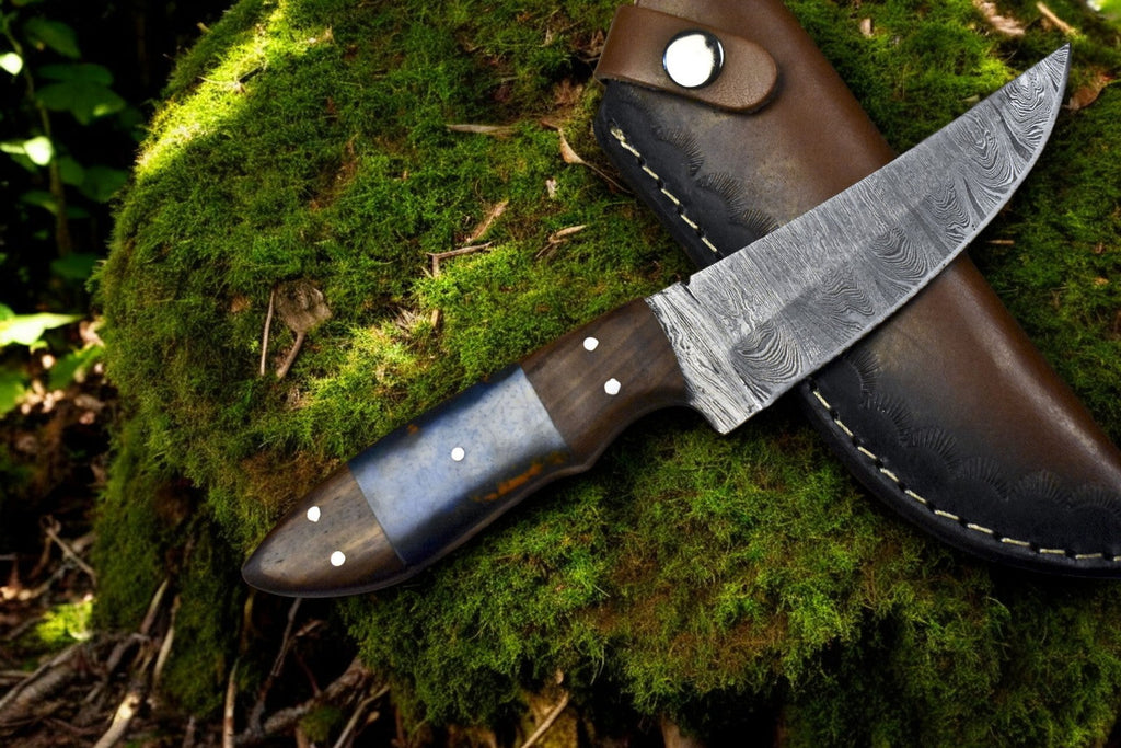 Handmade Damascus Steel Skinning Knife with Leather Sheath Damascus Knife Store