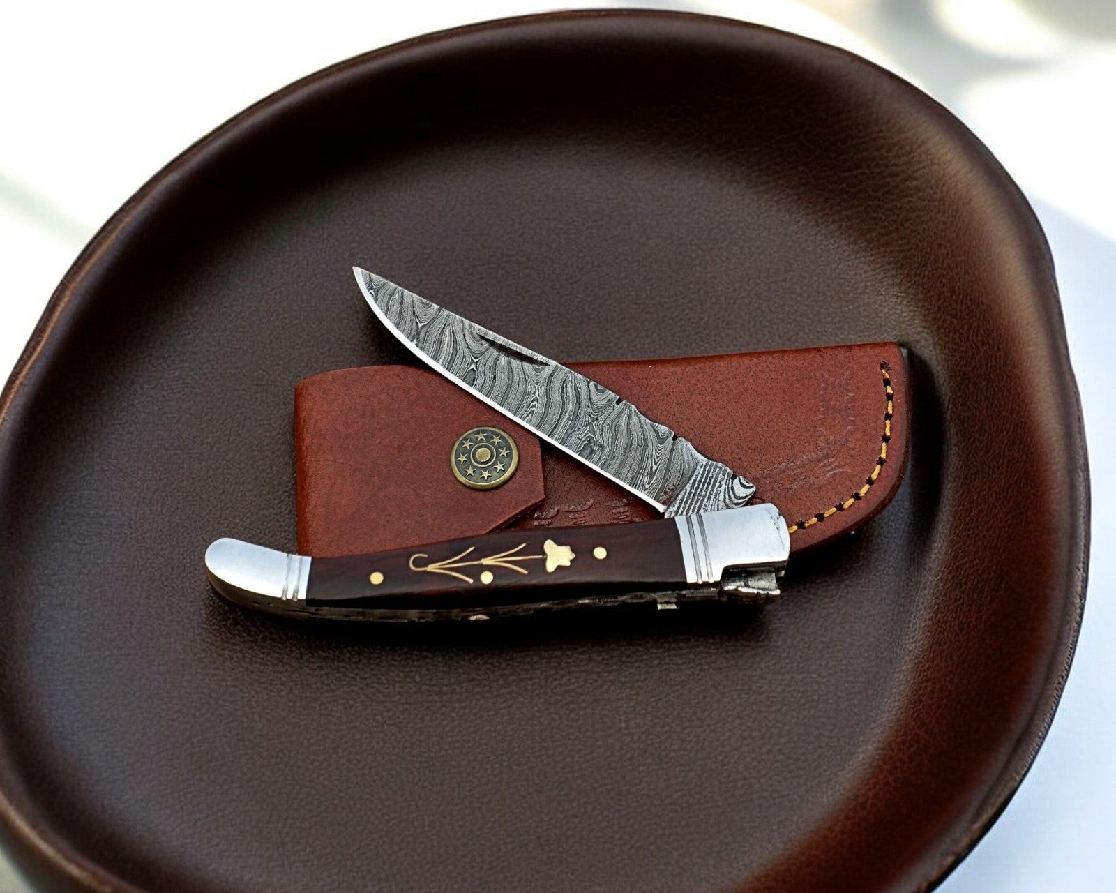 Handmade Damascus Pocket Knife – 4" Blade, Rosewood Damascus Knife Store