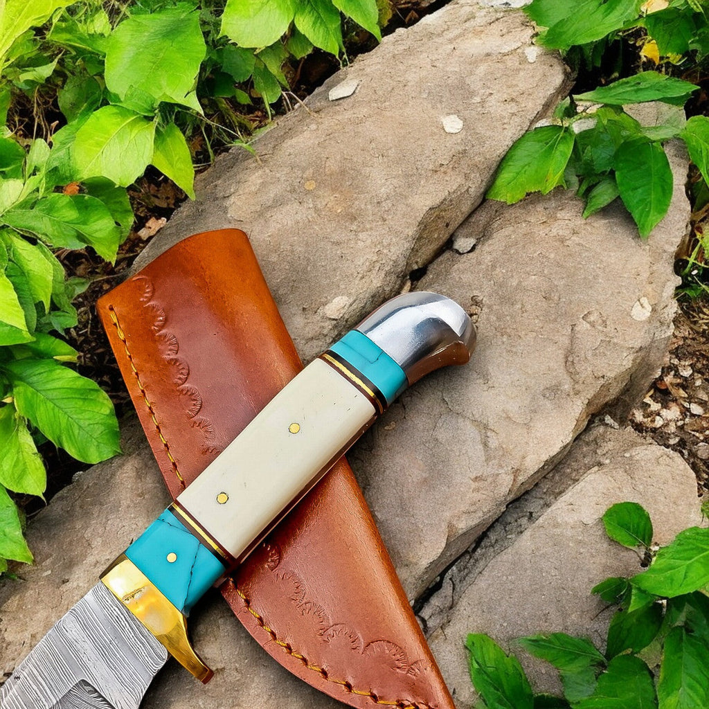 Handmade Damascus Hunting Knife – Turquoise & Bone Handle Damascus Knife Store