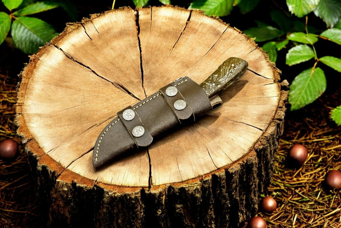 Handmade Damascus Hunting Knife – Exotic Wood Handle Damascus Knife Store