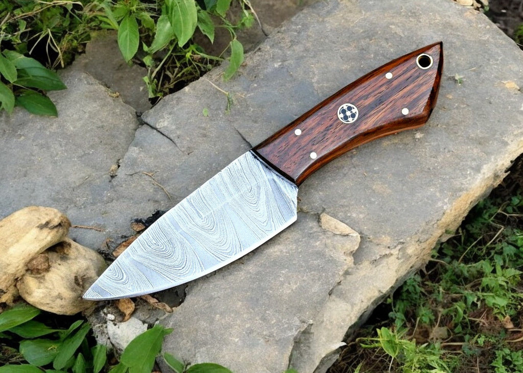 Handmade Damascus Hunting Knife with Rosewood Handle Damascus Knife Store