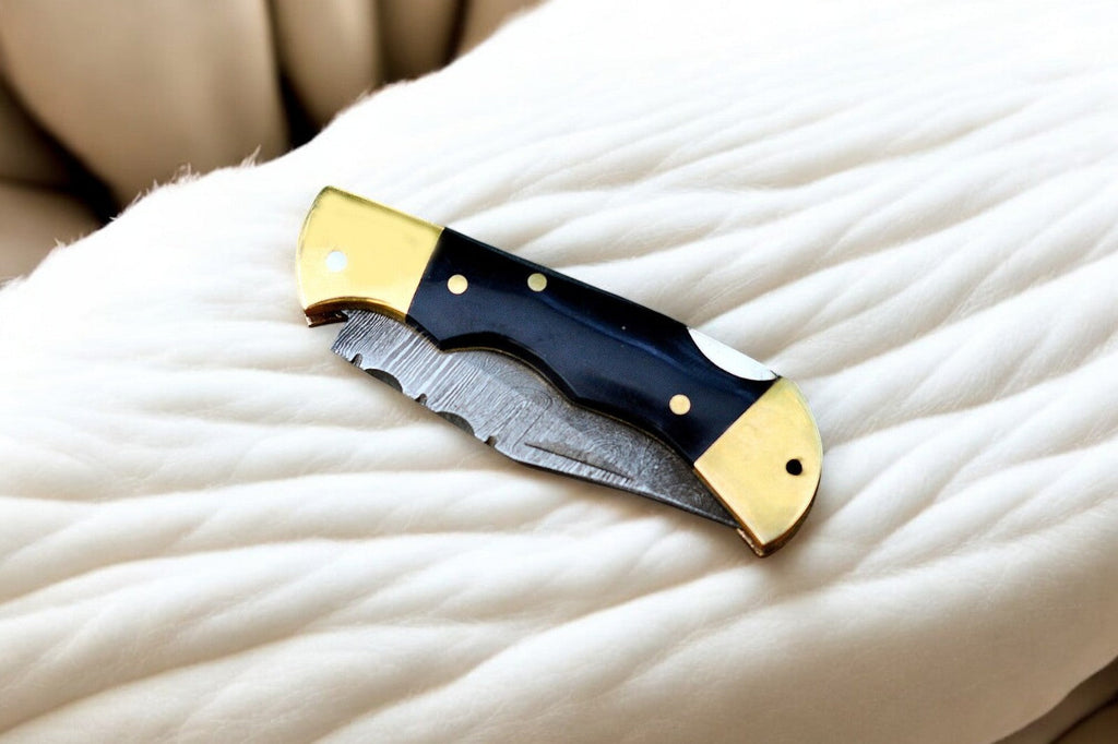 Custom Handmade Damascus Pocket Knife with Buffalo Horn Damascus Knife Store