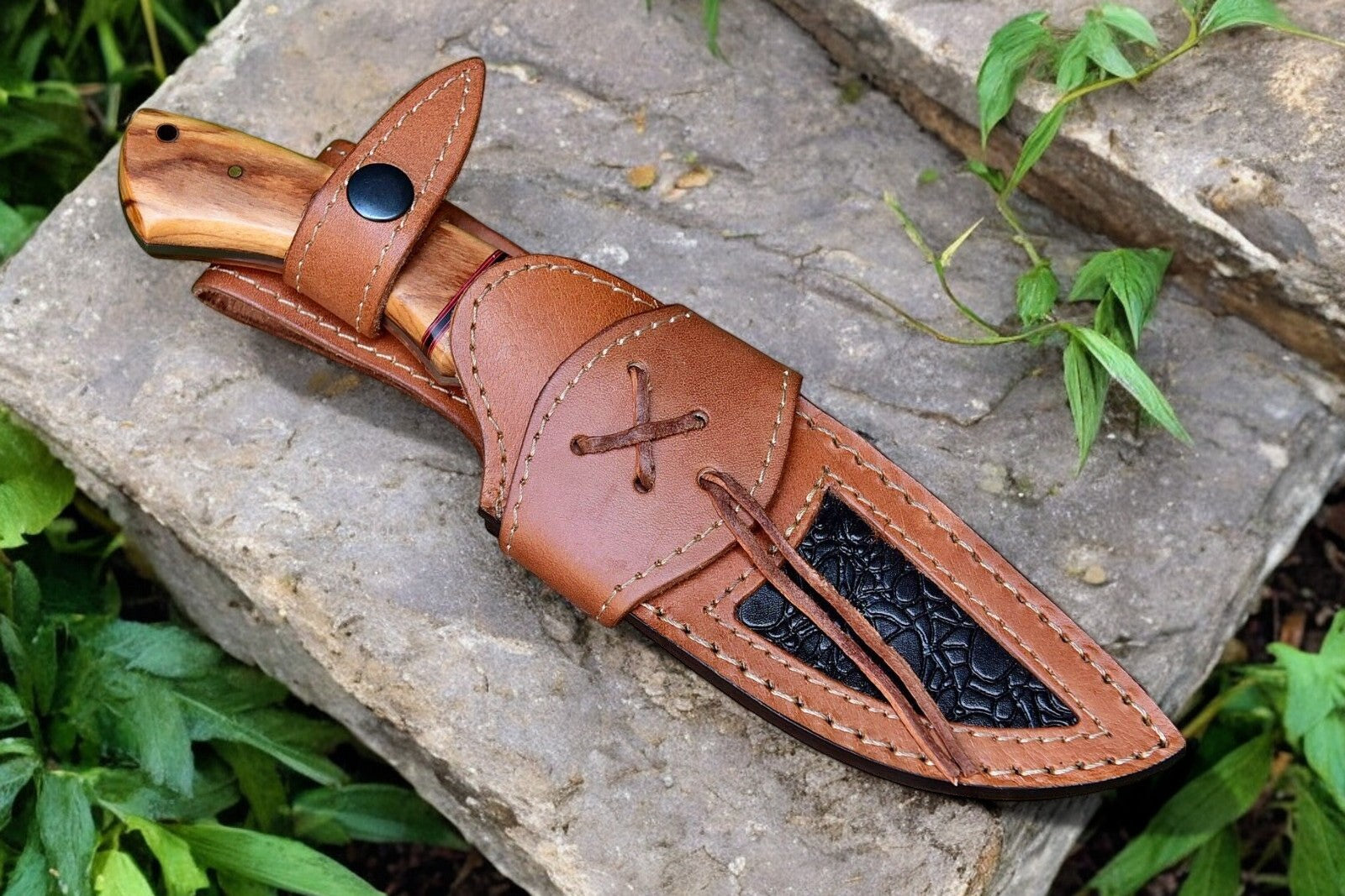 Custom Handmade Damascus Hunting Knife – Olive Wood Handle Damascus Knife Store