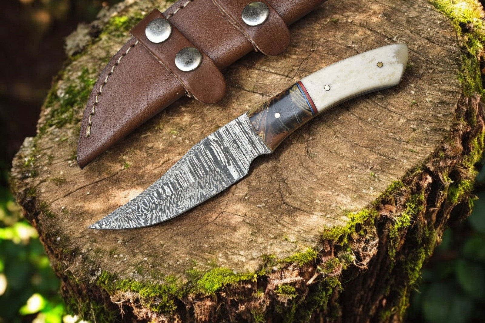 Handmade Damascus Skinning Knife – Epoxy Resin & Bone Damascus Knife Store