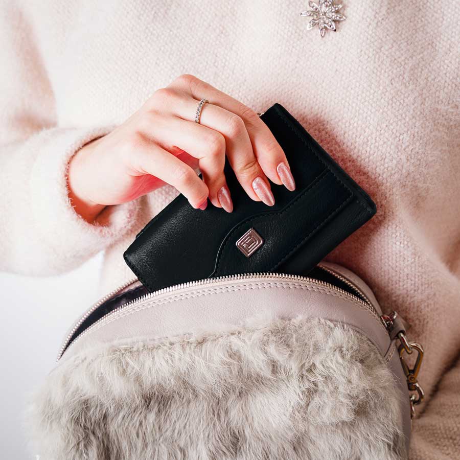 RFID Blocking Women's Leather Trifold Wallet ID Stronghold